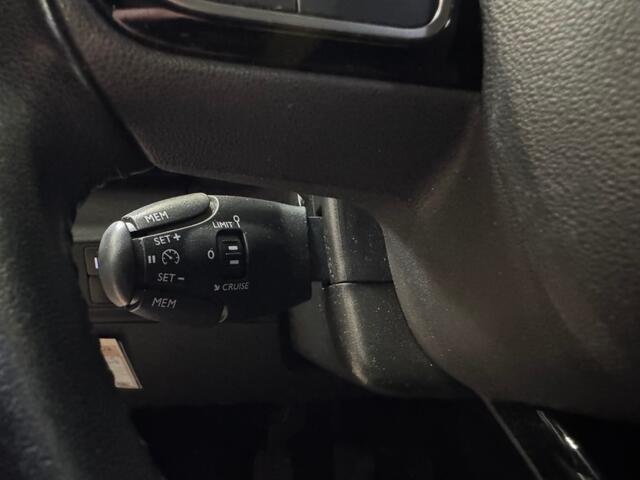 Citroen C3 1.2 PureTech Feel / CRUISE / CLIMA / NAVI /