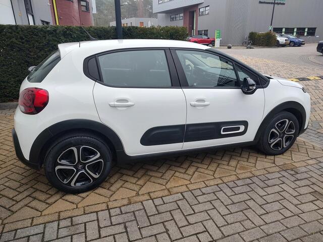 Citroen C3 1.2 PureTech Feel 2P Led Navigatie Cruise-Control Extra Grote laadruimte Dog-Edition