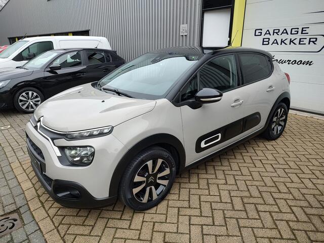 Citroen C3 1.2 PureTech Shine Navi-Carplay Stoelverwarming Led Bi-Tone Nieuwe Distributieriem