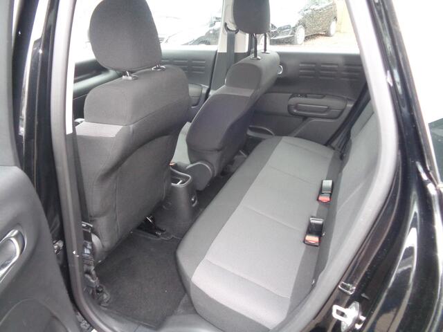 Citroen C3 Aircross 1.2 PureTech Feel Navigatie, airco, carplay/android auto, PDC achter