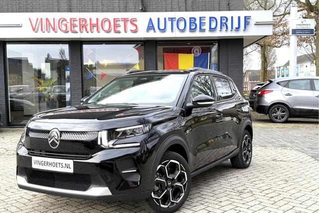 Citroen C3 Ë-C3 100% Elektrisch 113pk Comfort Range 44 kWh Superluxe MAX Uitvoering * Navigatie * Parkeer Camera * L.M. Velgen * Apple Car Play / Android Auto * Climate & Cruise Control * Vingerhoets; Vierde Generatie Eersteklas Service. Al meer dan 100 jaar een beg