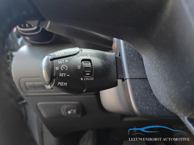 Citroen C3 Aircross 1.2 PureTech S&S Shine, AUTOMAAT, Apple Carplay, camera, 2 x PDC, clima, navi, cruise, trekhaak