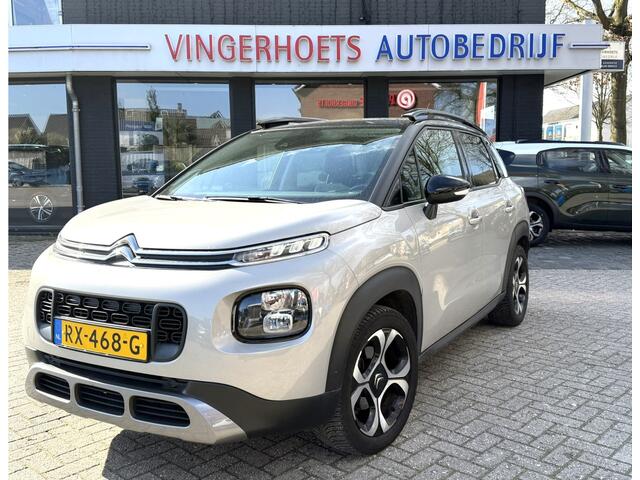Citroen C3 Aircross 110 Pk Benzine Shine * Climate & Cruise Control * Navigatie * L.M. Velgen * Parkeersensoren * Hoge Zit * Vingerhoets; Vierde Generatie Eersteklas Service. Al meer dan 100 jaar een begrip in de Brabantse Kempen.