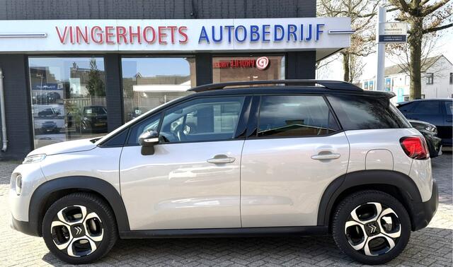 Citroen C3 Aircross 110 Pk Benzine Shine * Climate & Cruise Control * Navigatie * L.M. Velgen * Parkeersensoren * Hoge Zit * Vingerhoets; Vierde Generatie Eersteklas Service. Al meer dan 100 jaar een begrip in de Brabantse Kempen.