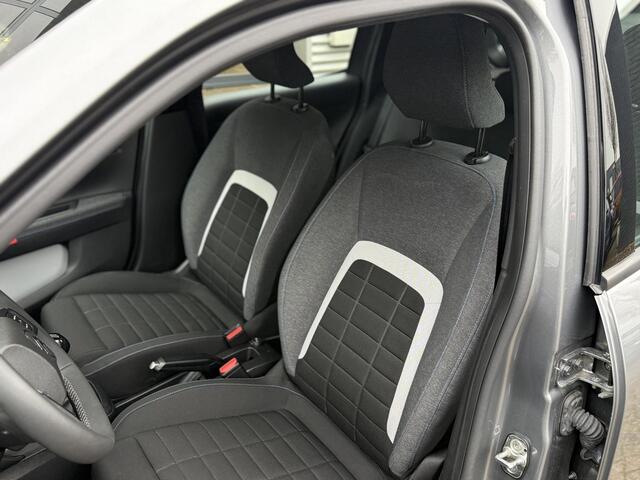 Citroen C3 1.2 Turbo 100pk Plus l Carplay l PDC l Cruise Control