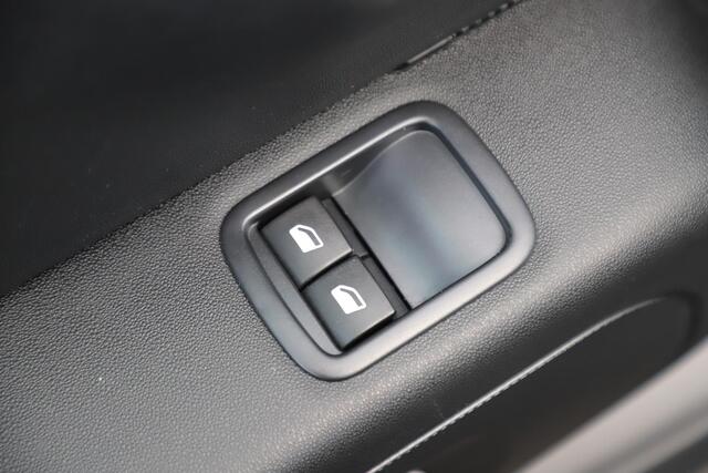 Citroen C3 1.2 PureTech Feel Navigatie Carplay Android Clima Cruise Parkeersensor Rijstrooksensor All-Season Banden!