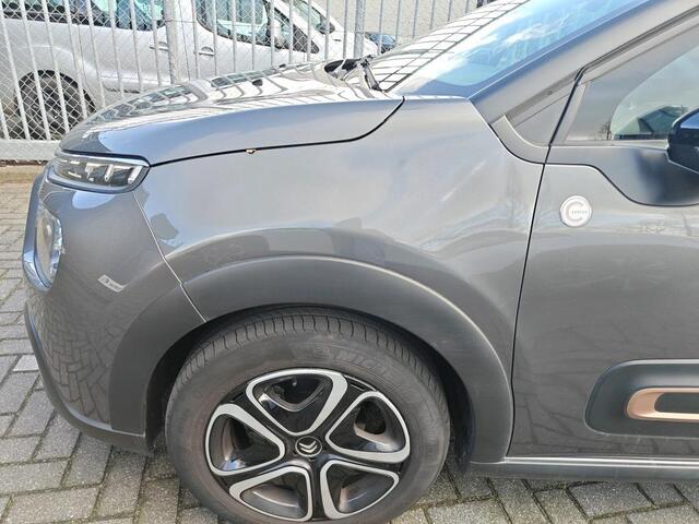Citroen C3 1.2 PureTech C-Series ALL-IN RIjklaarprijs/Navi/Stoelverwarming/Donker getint glas
