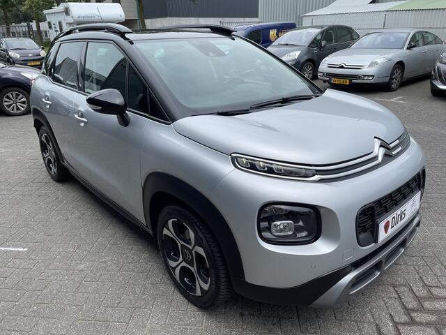 Citroen C3 Aircross 110pk Shine (Elektrisch Schuifdak - Leder incl stoelverwarming - Keyless Entry - Camera - HiFi - Parkeersensoren V+A - 17"incl 4S - Automatische Airco - Navigatie)