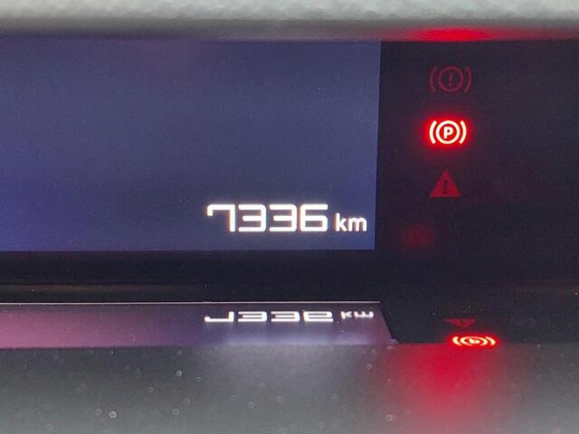 Citroen C3 Aircross 1.2 Hybrid 136 Max ALL IN RIJKLAARPRIJS/Navi/Camera/Cruise Control/Dodehoekbewaking