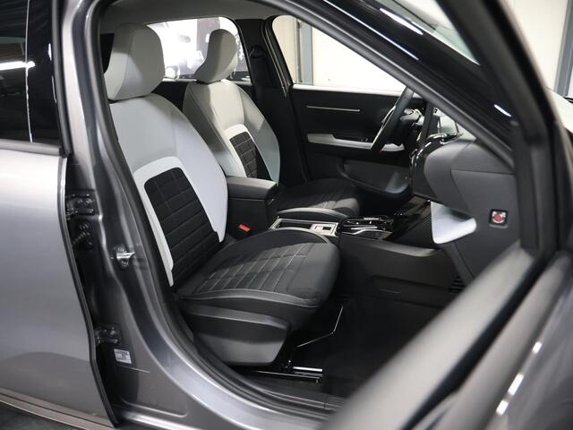 Citroen C3 1.2 Hybrid 110pk Max | Camera | Comfort Stoelen | Navigatie | ClimateControl | CruiseControl | AppleCarPlay/AndroidAuto | Armsteun |