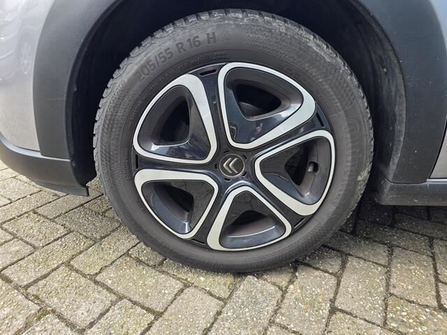 Citroen C3 1.2 PureTech NAVI TEL Gereviseerde motor!!