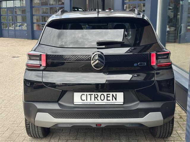 Citroen C3 Ë-C3 Max 113 PK 44 kWh | Automaat | 100% Elektrisch | Meest Complete Uitvoering | Tot 320 KM WLTP Actieradius | Navigatie | Climate Control | Cruise Control | Camera | Parkeersensoren | Apple Carplay & Android Auto | 17" Lichtmetalen Velgen | Comfortschui