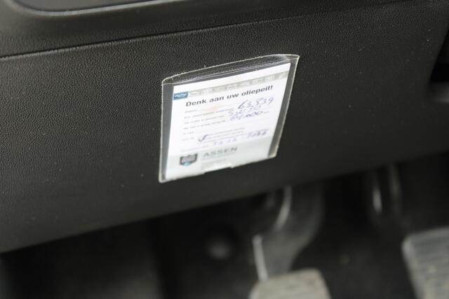 Citroen C3 1.2 PureTech C-Series//Navi//Carplay!!