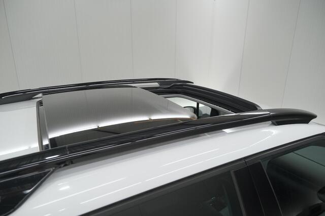 Citroen C3 Aircross PureTech 130 EAT6 Shine | Schuif-/Kanteldak | Camera | Dodehoekdetectie | Head-Up Display