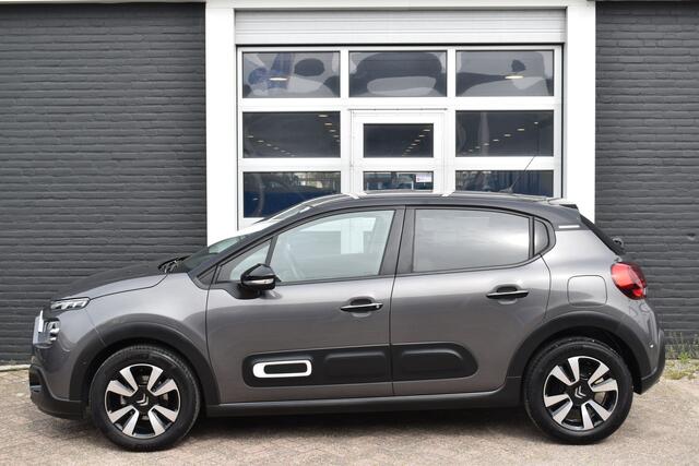 Citroen C3 PureTech 82 Shine | Navigatie | Camera | Airconditioning ECC | Carplay & Android Auto | Dodehoek Detectie | Parkeersensoren V+A | Advanced Comfort Seats | Isofix Bevestigingspunten | Keyless | DAB+ | Zeer Compleet!!