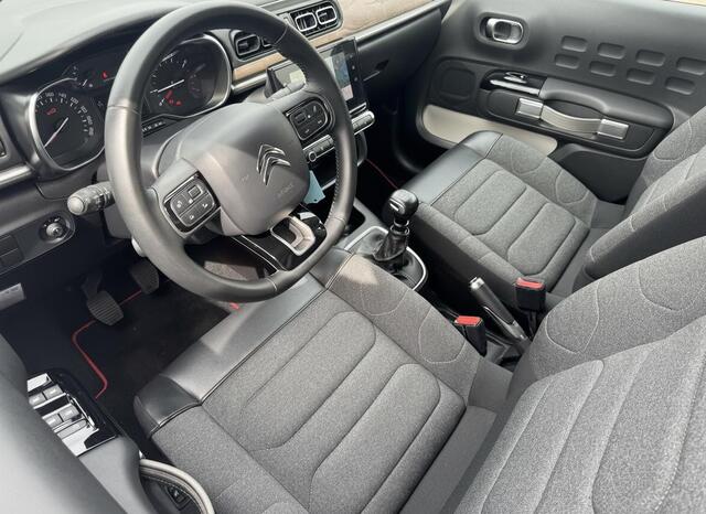 Citroen C3 1.2 PT 110 Shine | Dodehoek | Stoelverwarming | Parkeercamera | Prijs is rijklaar