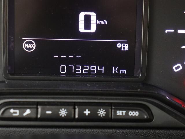 Citroen C3 1.2 PureTech Feel 105g | Panodak | Navigatie | Carplay |