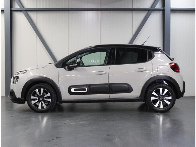 Citroen C3 1.2 85PK Shine | 1ste eigenaar | AppleCarplay/AndroidAuto | LED | Climate Control | Cruise Control | Stoelverwarming | Privacy Glass | Navigatie | LMV | Isofix | Two-Tone | Parkeersensoren |