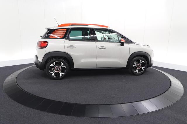 Citroen C3 Aircross PureTech 110 EAT6 S&S Shine | Schuif-/Kanteldak | Camera | Dodehoekdetectie | Head-Up Display