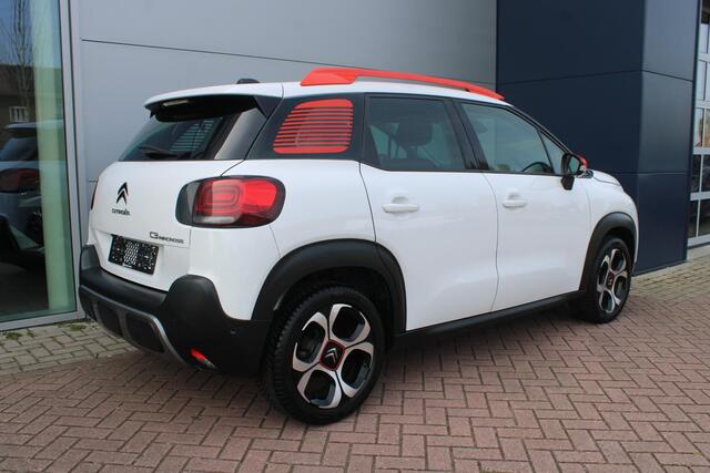 Citroen C3 Aircross 1.2 PureTech 110pk S&S Shine Automaat Airco Navi Camera Carplay Hoge zit, heerlijk ruim