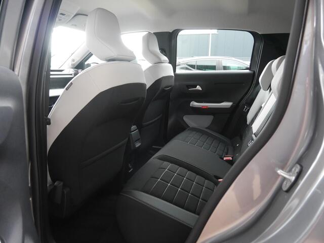Citroen C3 Ë-C3 Max 113pk Comfort Range 44 kWh | Nieuwe auto | Navigatie | Achteruitrijcamera | Lichtmetalen velgen | Led verlichting | Extra getint glas | Apple carplay/Android auto