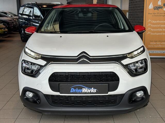 Citroen C3 1.2 PureTech SHINE | Automaat | Carplay | PDC | Weinig kilometers | Interesse, Proefrit? Bel of app met: 06-24 28 28 42 / 06-42130156