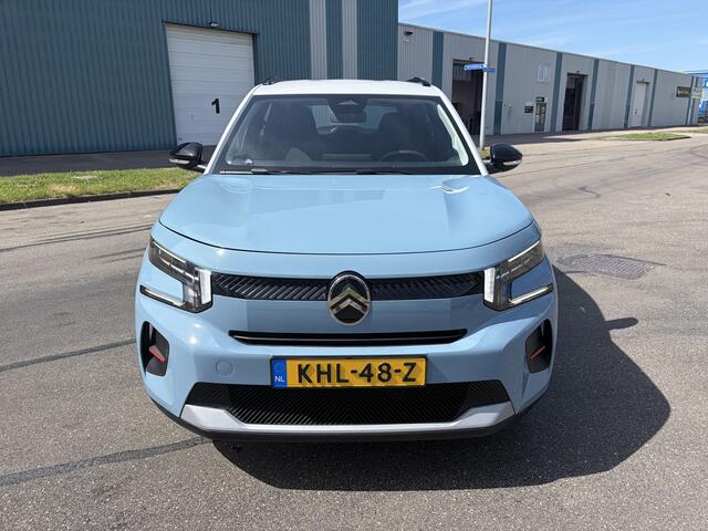 Citroen C3 1.2i Turbo 100pk Plus 6-Bak. Nieuwe auto met slechts 13.000 KM !!!