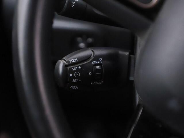 Citroen C3 1.2 PureTech Shine Navi/Led/Ecc/Lmv/CarPlay