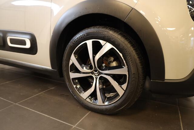 Citroen C3 PT 110 Shine Amb Wood int | Carplay | Trekhaak | 17"