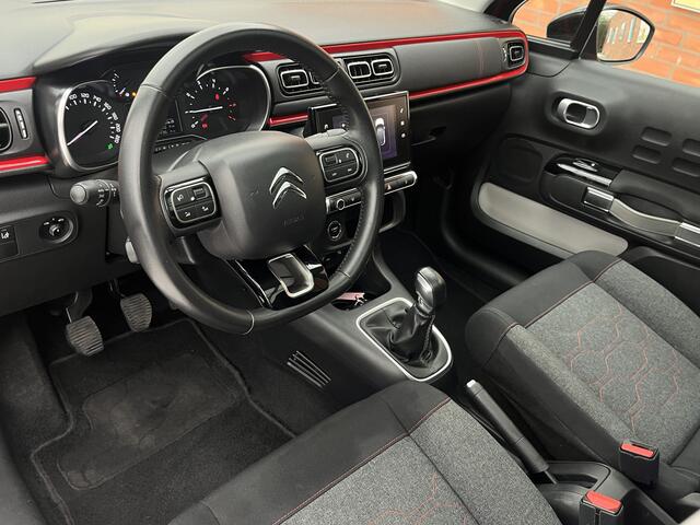 Citroen C3 PureTech 110 S&S Shine | Trekhaak afneembaar | Panoramadak | Keyless | Carplay | Parkeersensoren voor + achter | Cruise Control | Climate Control | Achteruitrijcamera | Dodehoekdetectie | Distributie al vervangen |