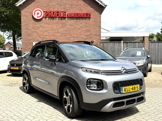 Citroen C3 Aircross 130 Pk Benzine * AUTOMAAT * Luxe Shine * Navigatie * Stoelverwarming * Distributieriem 2026 vervangen * Parkeer Camera + Voor- en Achter Sensoren * 17" L.M. Velgen * DAB Radio * Climate & Cruise Control * Zwart Dak * Keyless Start Vingerhoets; 