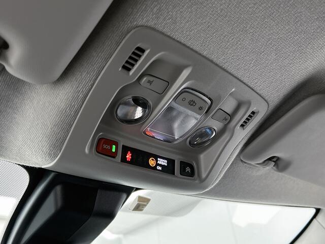 Citroen C3 110pk Automaat Shine | Rijklaar | 17" Lichtmetaal | Navigatie | Camera |