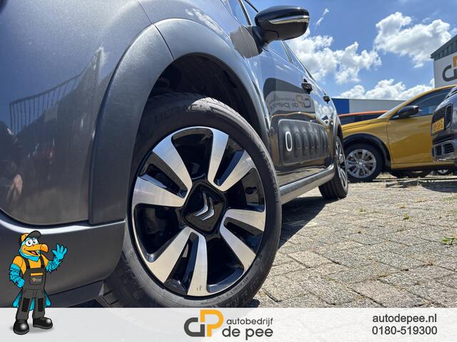 Citroen C3 1.2 PureTech C-Series GARANTIE/NW.DISTRI/CRUISE/CLIMA/CARPLAY/NAVI/TREKHAAK rijklaarprijs!