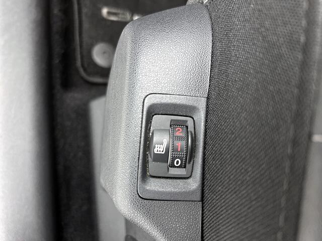 Citroen C3 Aircross 110PK Max | Rijklaar | Schuifkanteldak | Headup display | Stoelverwarming | Leer |