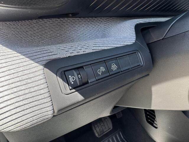 Citroen C3 Aircross 1.2 Hybrid 145pk Max | MEGADEAL | SNEL LEVERBAAR | 2+6 JAAR GARANTIE * | CLIMA | NAV | APPLE CARPLAY / ANDROID AUTO | STOELVERWARMING |