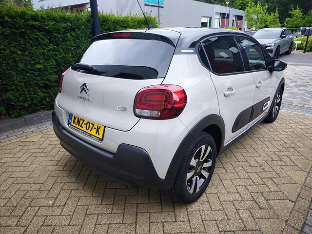Citroen C3 1.2 PureTech Shine Apple CarPlay & Android Auto | Stoelverwarming | Bi-Tone