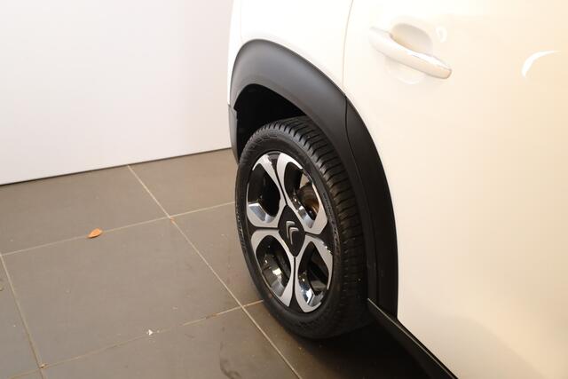 Citroen C3 Aircross PT110 Shine Automaat-6 Camera | Head-Up | Keyless | sensoren v+a