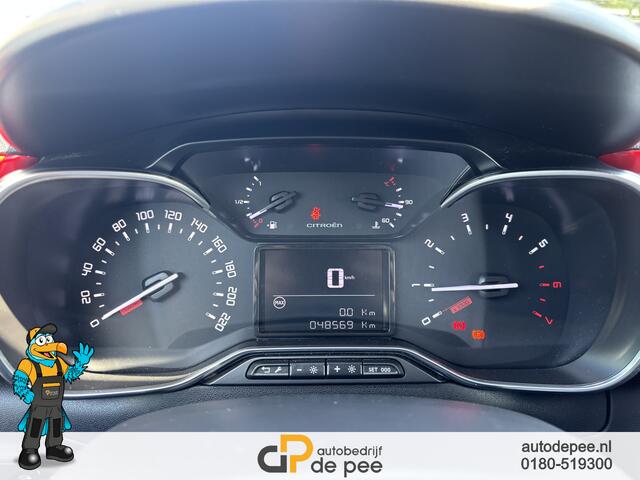 Citroen C3 1.2 PureTech Shine GARANTIE/CRUISE/CLIMA/CARPLAY/PARKEERSENS./CAMERA/LICHTMETAAL 17" rijklaarprijs!