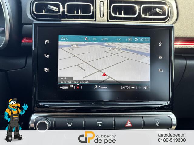 Citroen C3 1.2 PureTech Shine GARANTIE/CRUISE/CLIMA/CARPLAY/PARKEERSENS./CAMERA/LICHTMETAAL 17" rijklaarprijs!