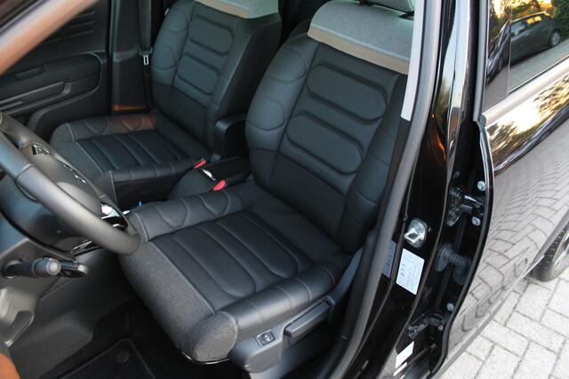 Citroen C3 Aircross 1.2 PureTech Max Clima-Cruise-Navi-Camera-Carplay-Stoelverwarming 24 Maanden Bovag Garantie.