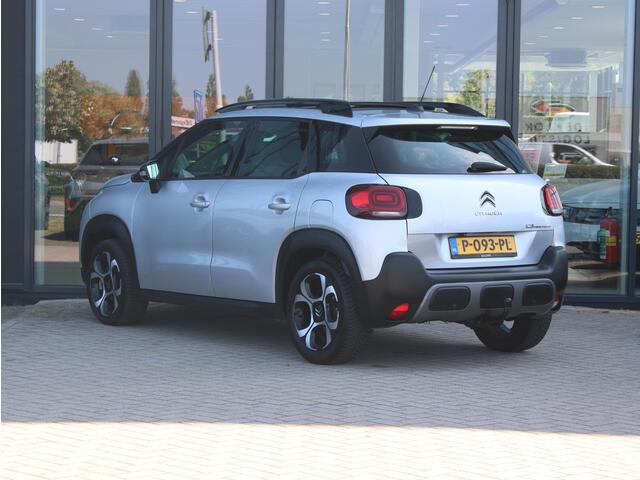 Citroen C3 Aircross 1.2 PureTech S&S Shine | Pano / Trekhaak / Carplay