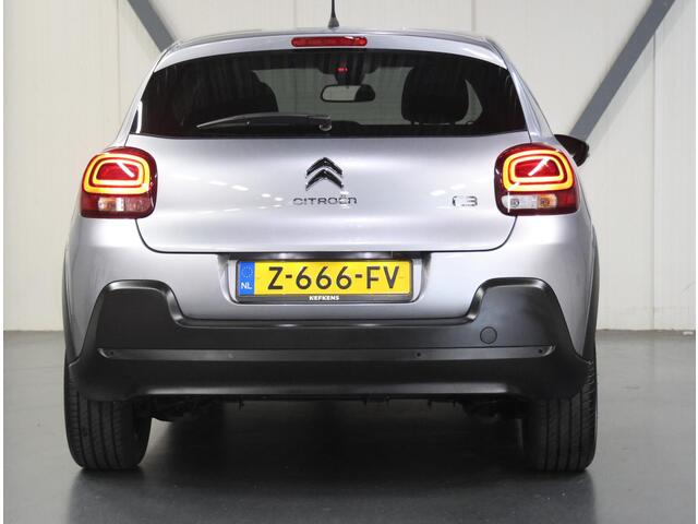 Citroen C3 Max 83PK | 1ste eigenaar | AppleCarplay/AndroidAuto | Stoelverwarming | Navigatie | Camera | Climate Control | Cruise Control | LED | Isofix | DAB Radio | Privacy Glass | Parkeersensoren |