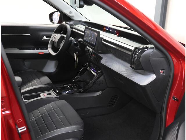 Citroen C3 1.2 Hybrid 110pk Max | Camera | Navigatie | ClimateControl | Comfortstoelen | CruiseControl | AppleCarPlay/AndroidAuto |