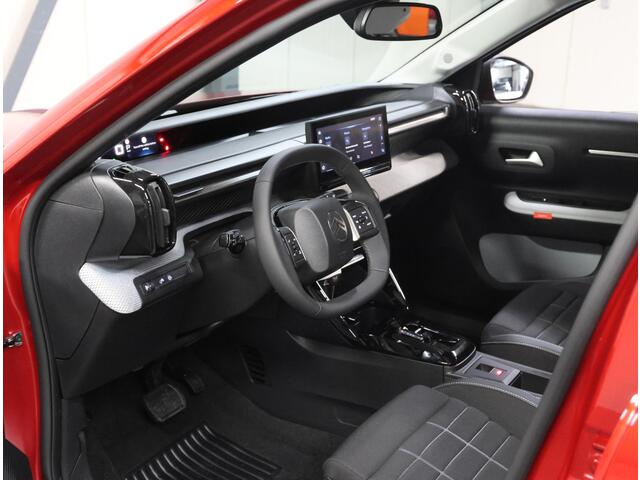 Citroen C3 1.2 Hybrid 110pk Max | Camera | Navigatie | ClimateControl | Comfortstoelen | CruiseControl | AppleCarPlay/AndroidAuto |