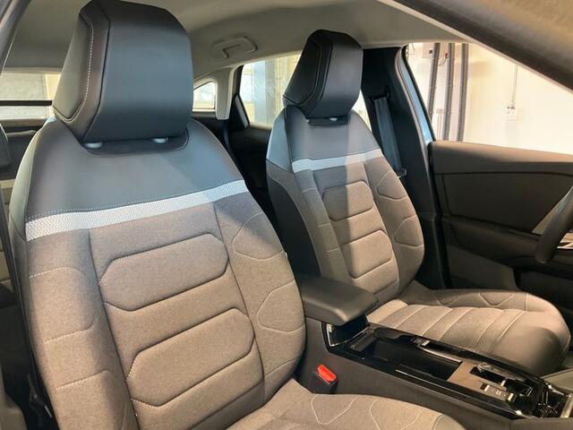 Citroen C4 1.2 PURETECH 130PK FEEL PACK AUT8 | Navi | Camera | Trekhaak