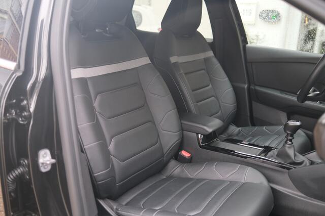 Citroen C4 PT 130 Shine Leer | Camera | 18" etc