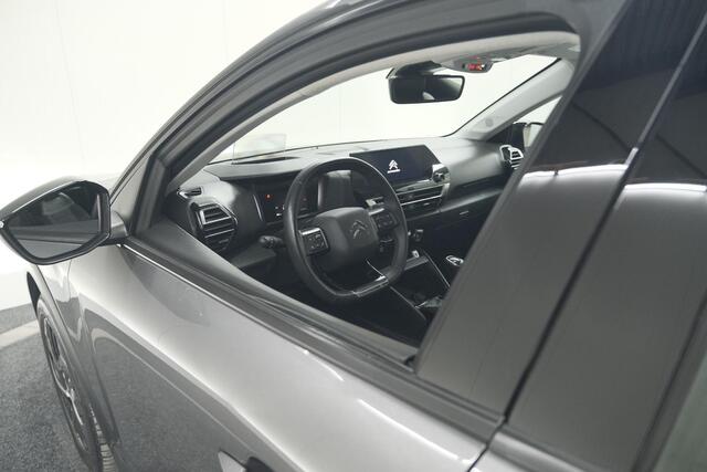 Citroen C4 PureTech 130 Feel Pack | Camera | Head-Up Display | Navigatie | Parkeersensoren