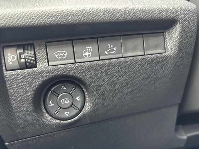 Citroen C4 X 1.2 Puretech Shine Automaat | Rijklaar geleverd incl 12 maanden BOVAG garantie! |