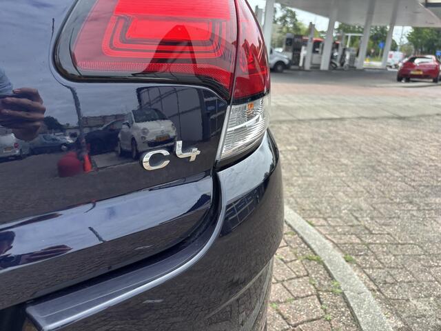 Citroen C4 1.2 PureTech Feel Collection Navi/Sensoren/16"Velgen/Trekhaak/GEEN AFLEVERKOSTEN