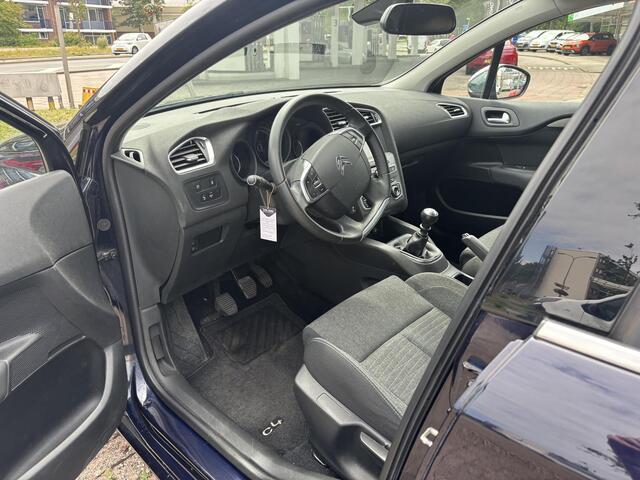 Citroen C4 1.2 PureTech Feel Collection Navi/Sensoren/16"Velgen/Trekhaak/GEEN AFLEVERKOSTEN